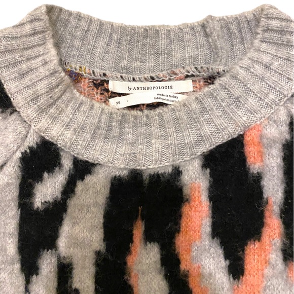 ANTHROPOLOGIE XS Sweater Thick Cheetah Pattern - Picture 3 of 5